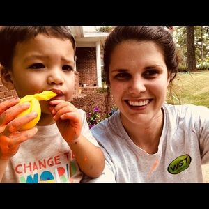 Meet your Posher, Kayla